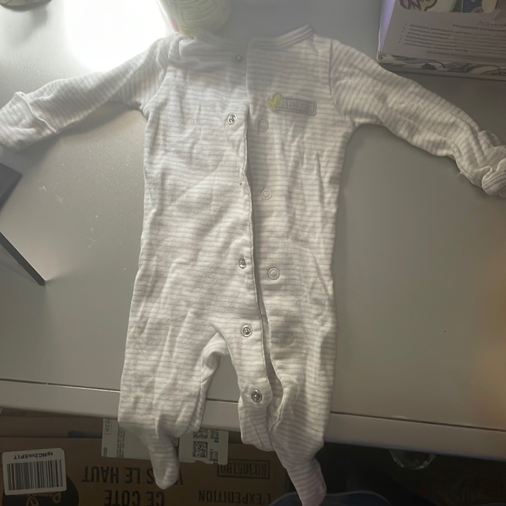 Carter’s baby onesie